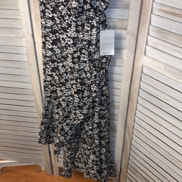 NWT Nordstrom’s Max Studio Floral Wrap High low Dress - Picture 3 of 5